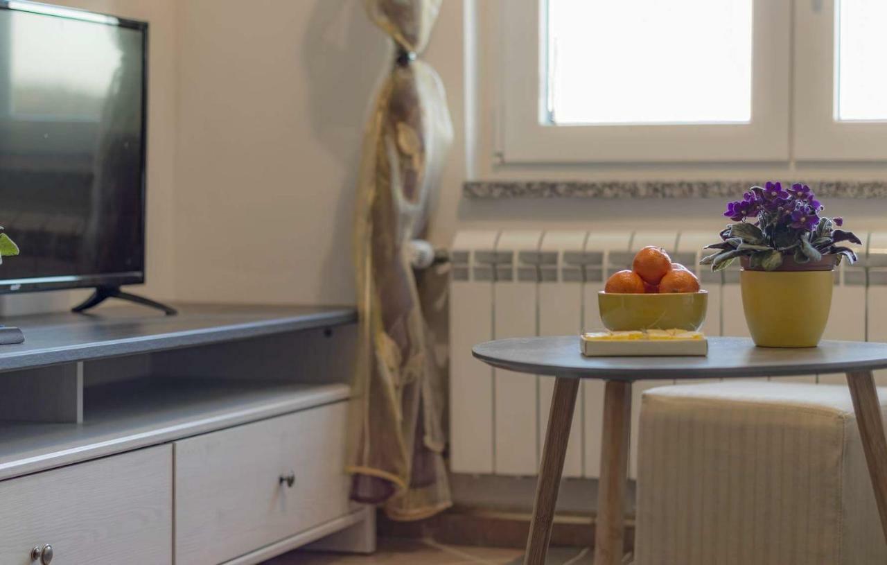 Apartment Lavander 01 プーラ エクステリア 写真